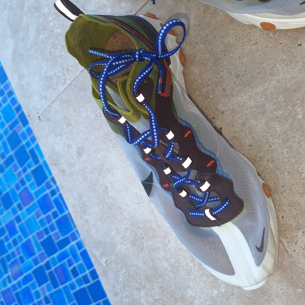 Nike Green and Blue Athletic Shoes